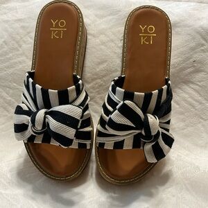 Ladies navy and cream knot platform sandals